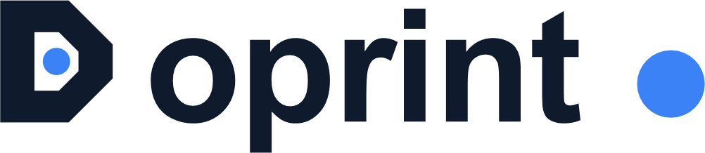 „Doprint“ logotipas – profesionali spauda ant marškinėlių, džemperių ir verslo atributikos. Merch gamyba kūrėjams, klasės marškinėliai bei vardinė apranga darželio grupėms. Kokybiška DTG ir DTF spauda komandoms bei įmonėms visoje Lietuvoje.